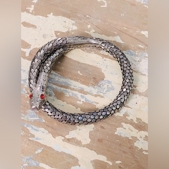 Silver Snake Reptile Bracelet - Picture 1 of 8
